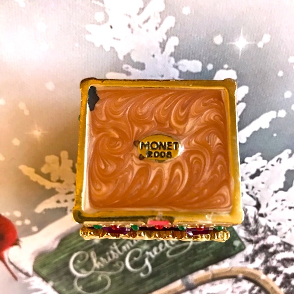 Gingerbread trinket box - Picture 3 of 4